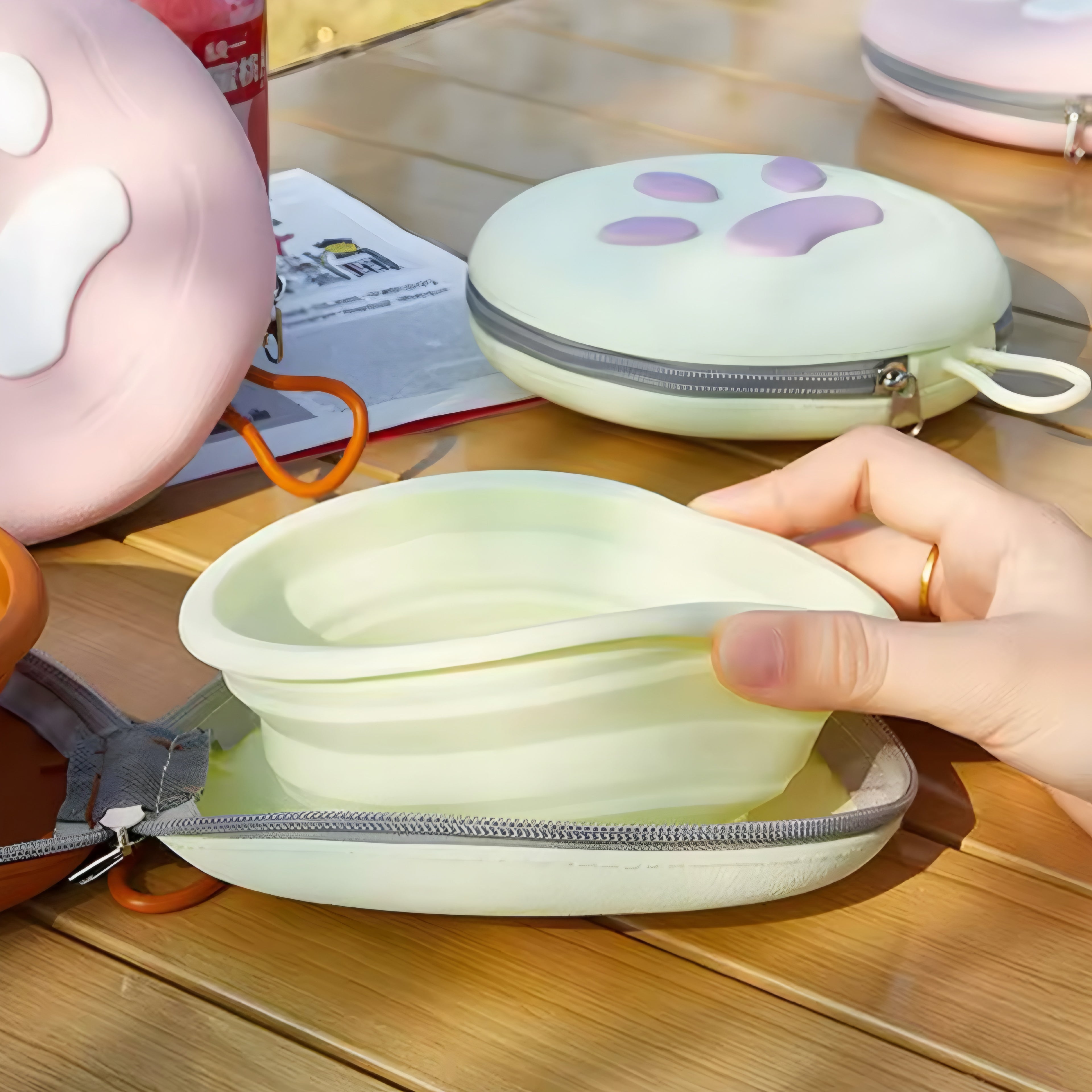 Ciotola Pieghevole 2-in-1 in Silicone – Perfetta per i Viaggi